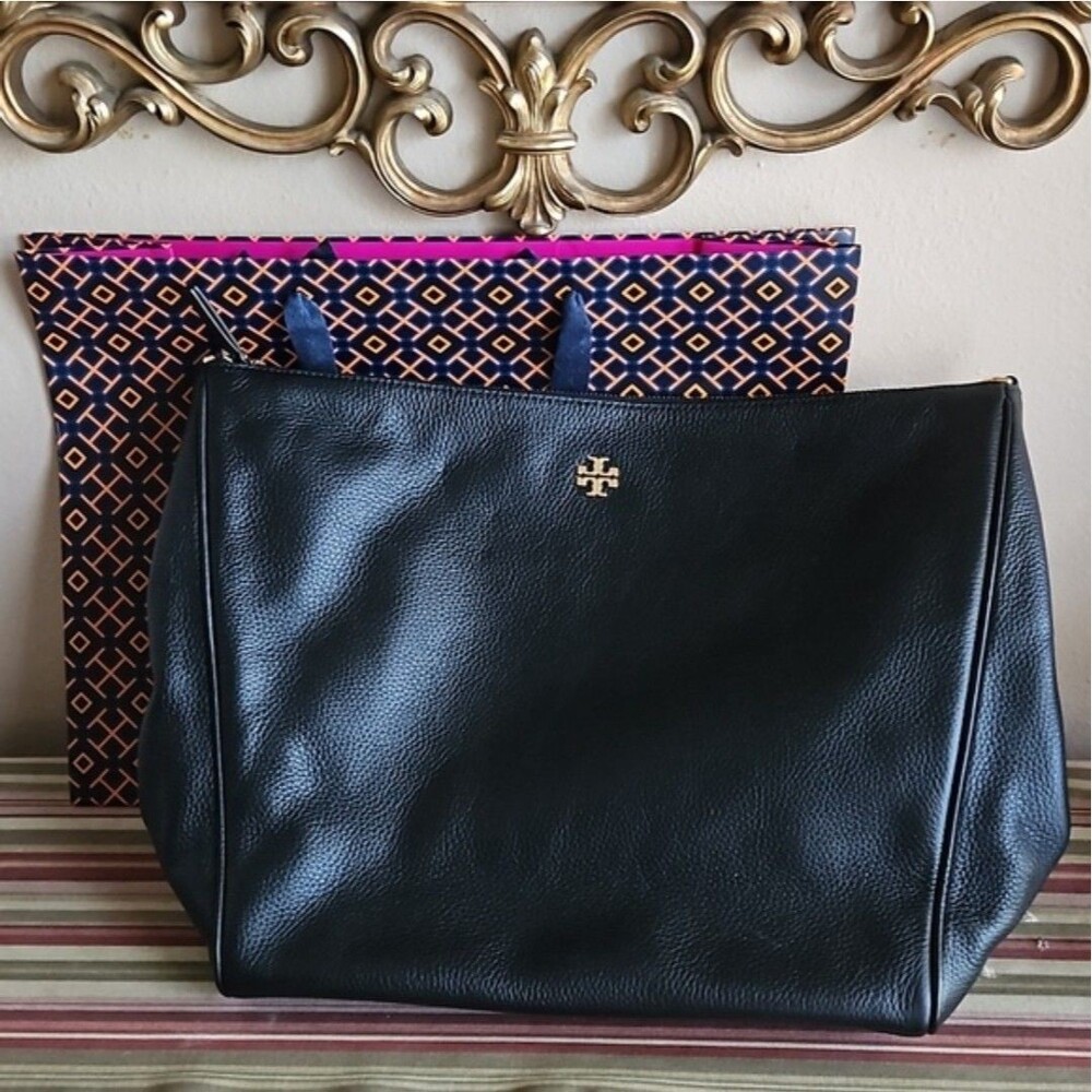 Tory Burch Carter Women's Leather Hobo Bag - Black NEW